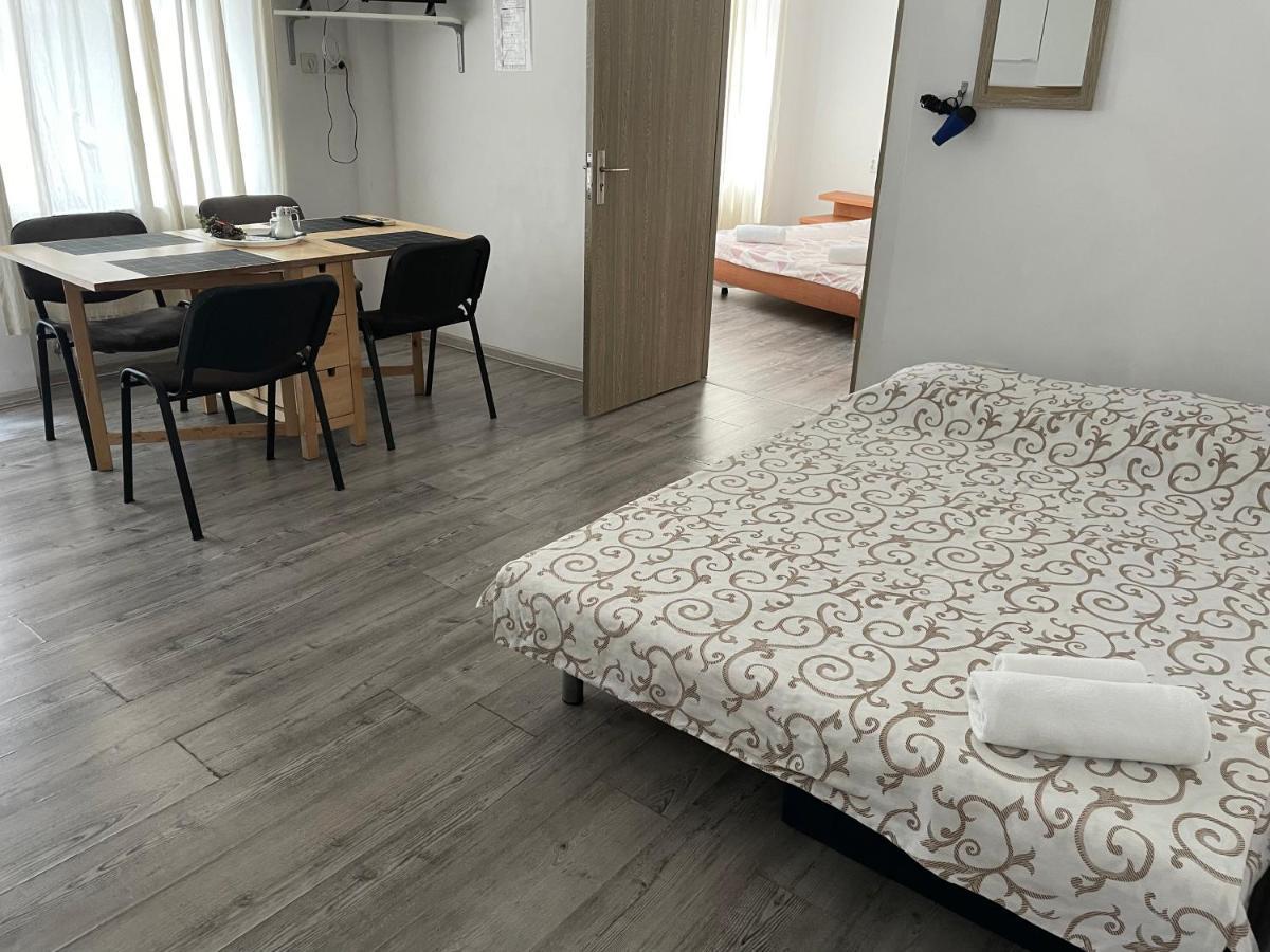 Studio Piata Amzei Nr.1 Bükreş Dış mekan fotoğraf